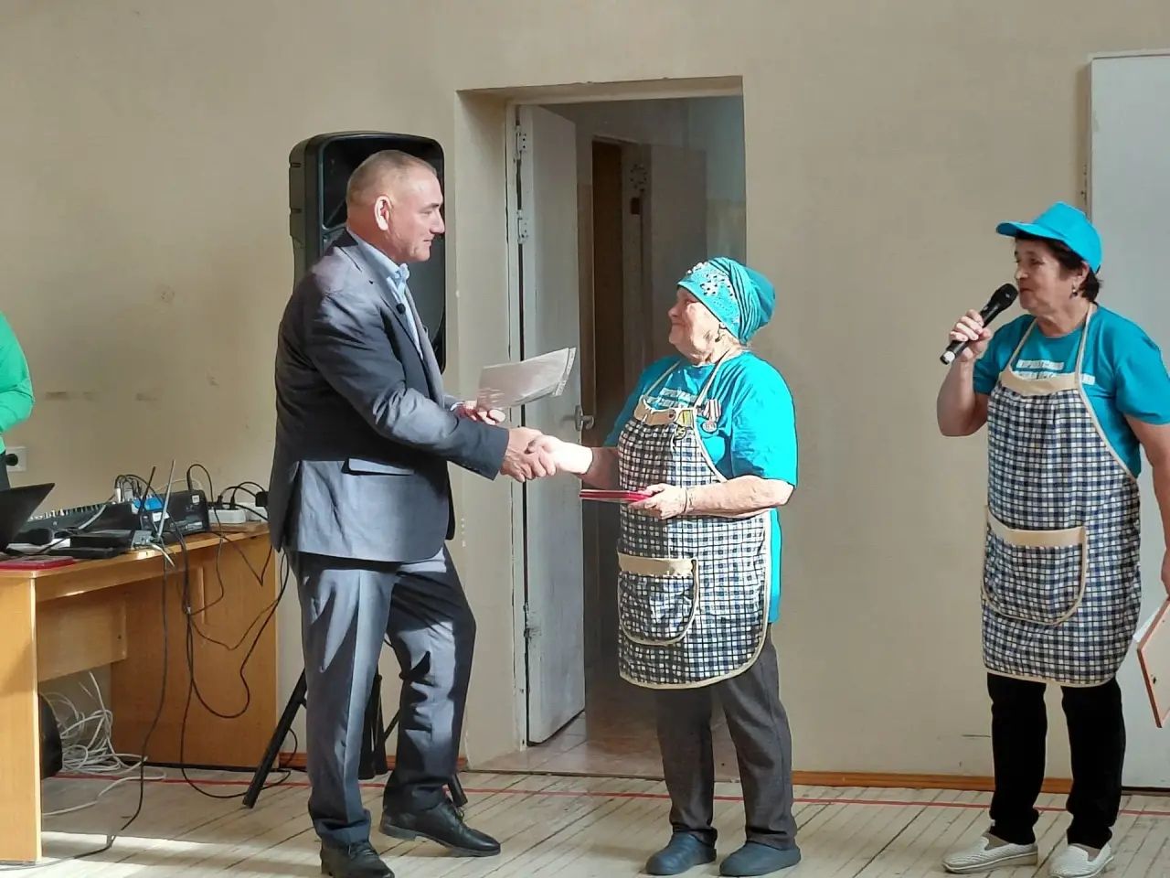 Норлат авылы «Өмет» оешмасының иң өлкән волонтёры Юсупова Гөлсинә Хәбир кызының туган көне