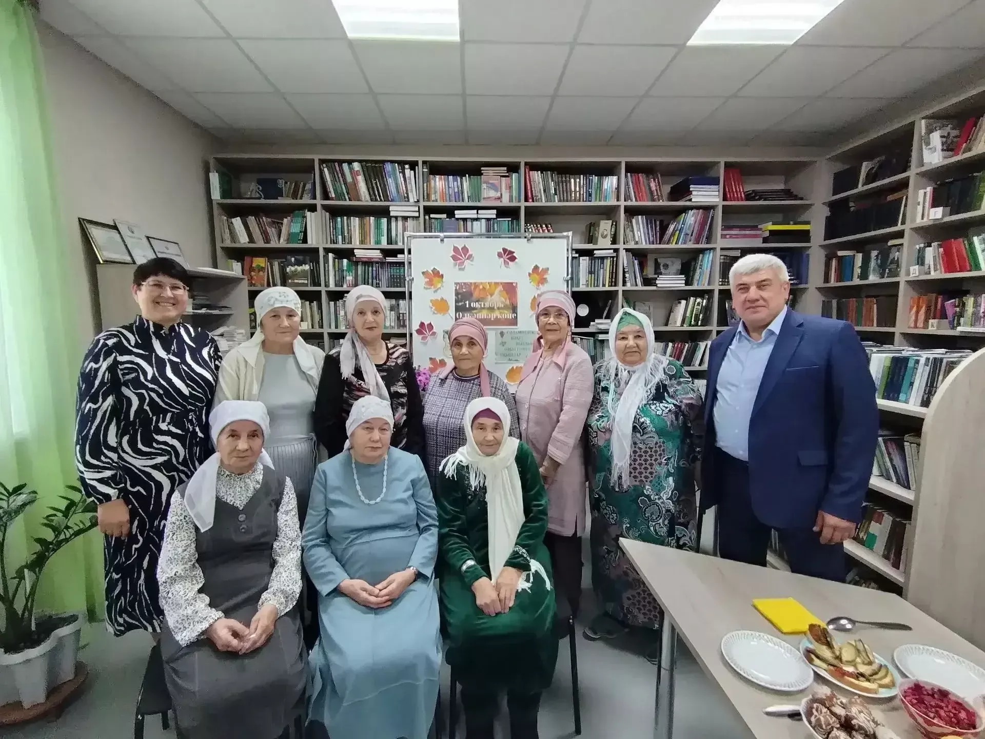 Мулла Илендә мәдәният йорты белән берлектә Өлкәннәр көне уңаеннан очрашу узды