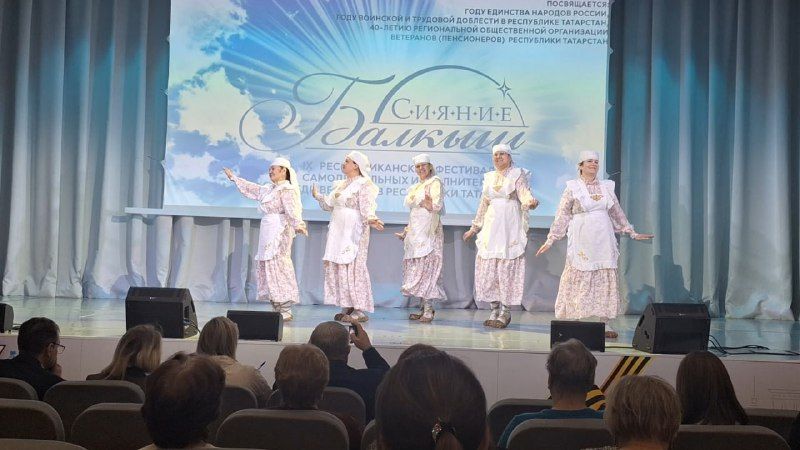 «Сүнмәс дәрт» фольклор ансамбле «Балкыш» IX Республика фестивалендә катнашты