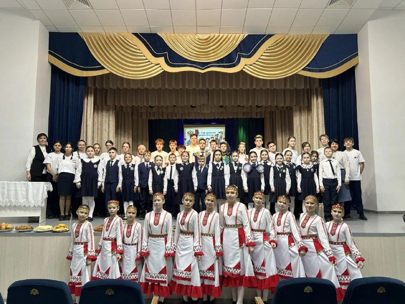 Әйшә гимназиясендә Россиядә халыклар бердәмлеге елын ачу тантанасы узды