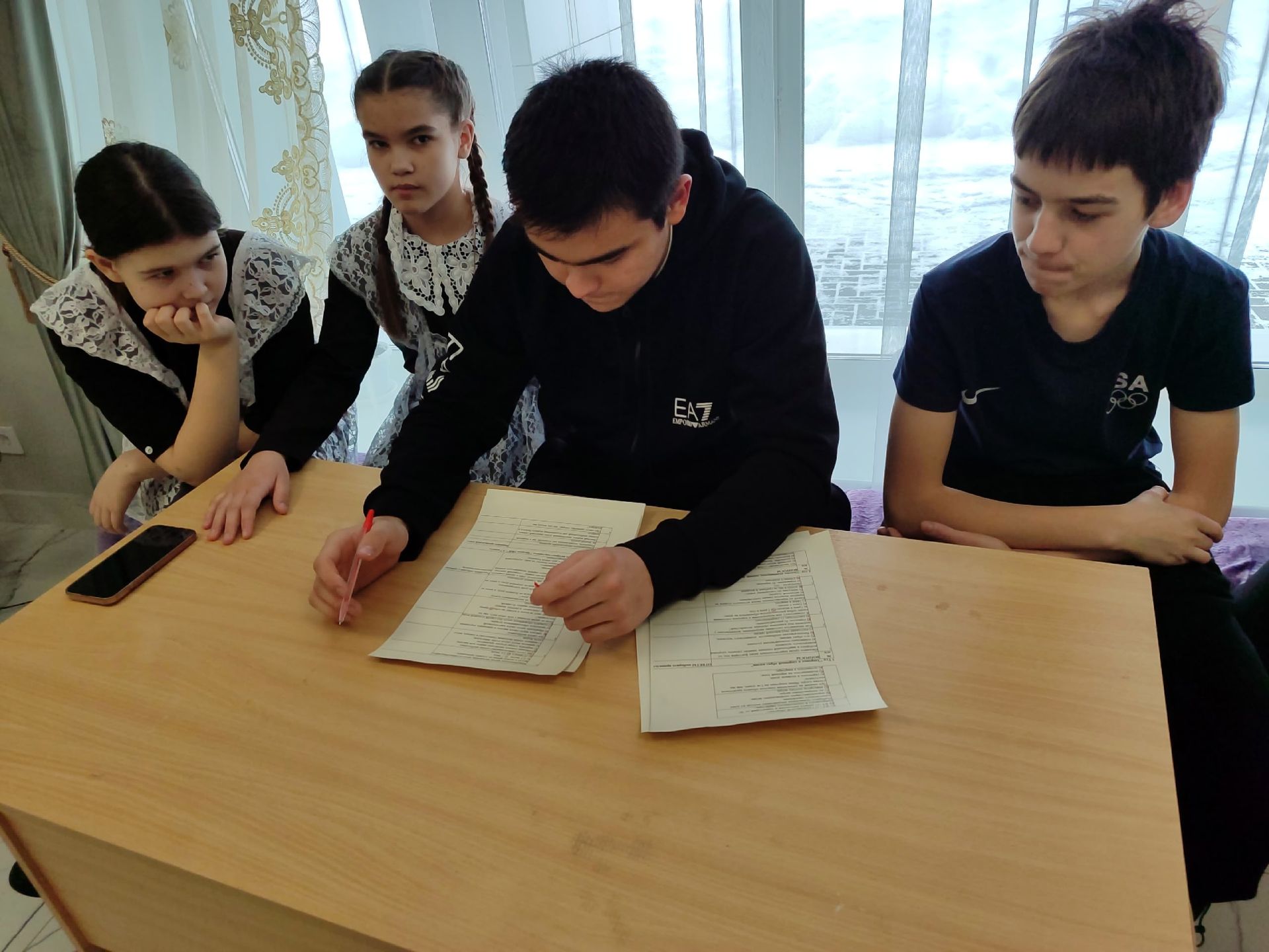 Бишнә мәдәнит йортында «Ватанны саклау – безнең бурыч» дигән чара узды