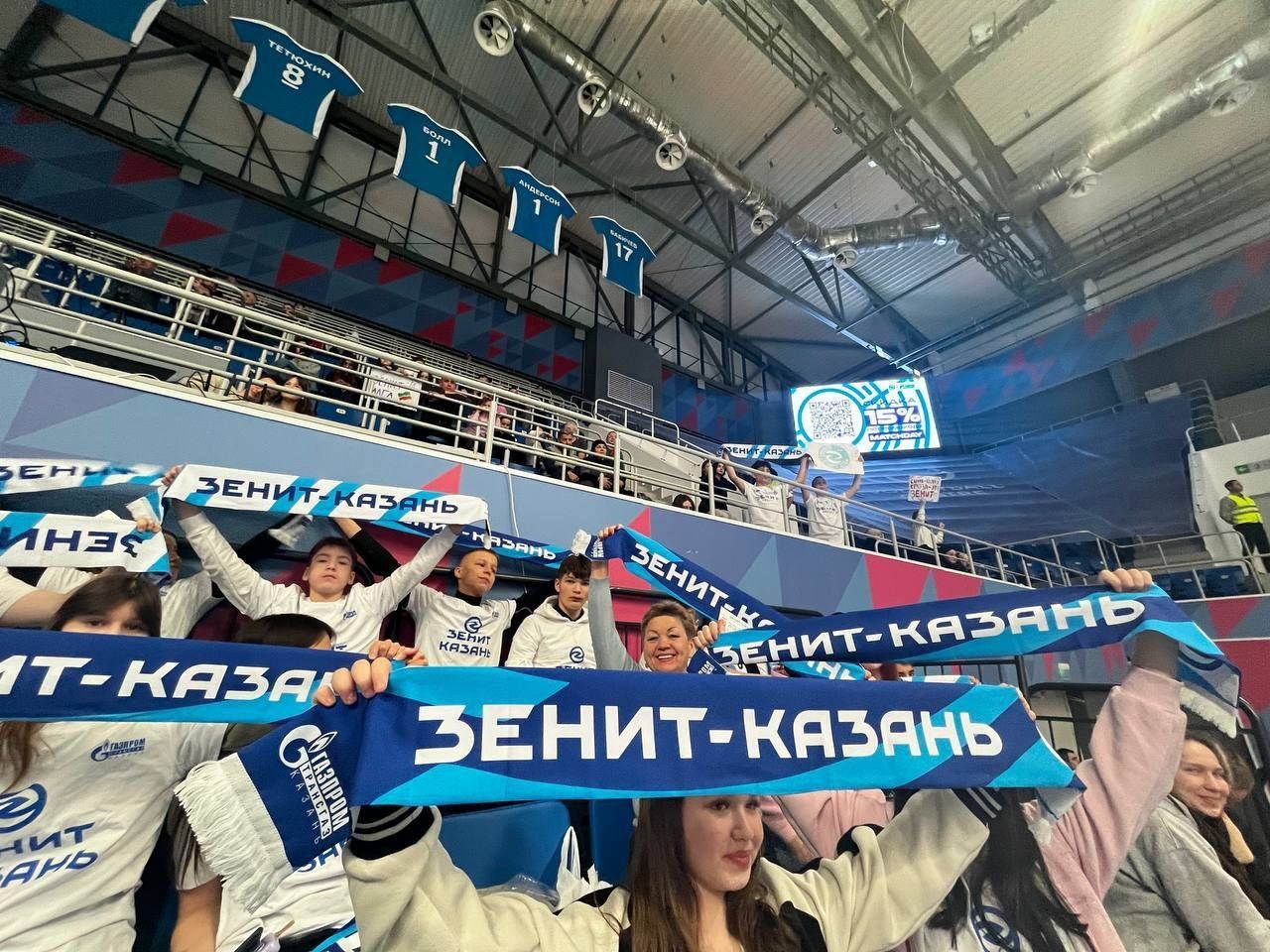 «Зенит-Казан» уенчысы Илья Фёдоров – Норлат балалар йортында