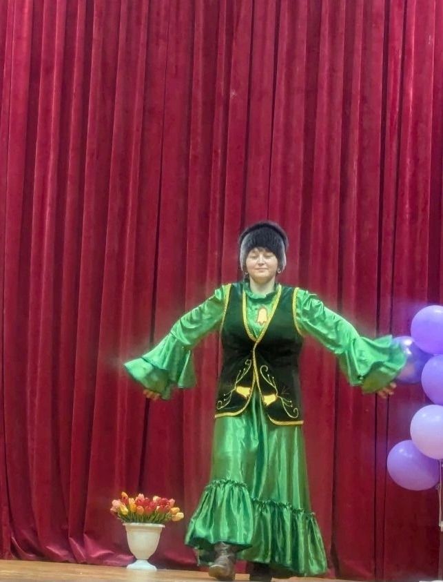 Түбән Урысбага мәдәният йортында «Мең яшә, әнием, мең яшә!» дигән чара узды