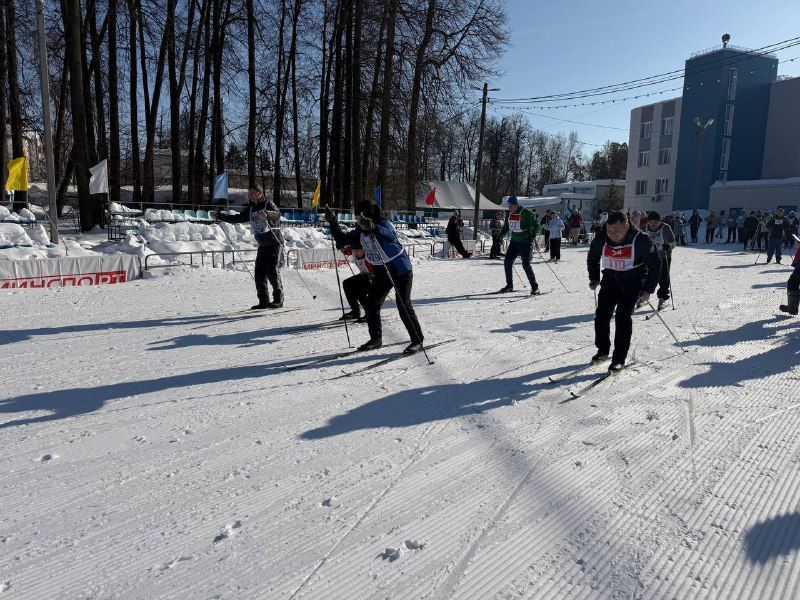 Мәгариф хезмәткәрләре арасында чаңгы ярышлары буенча Спартакиада узды