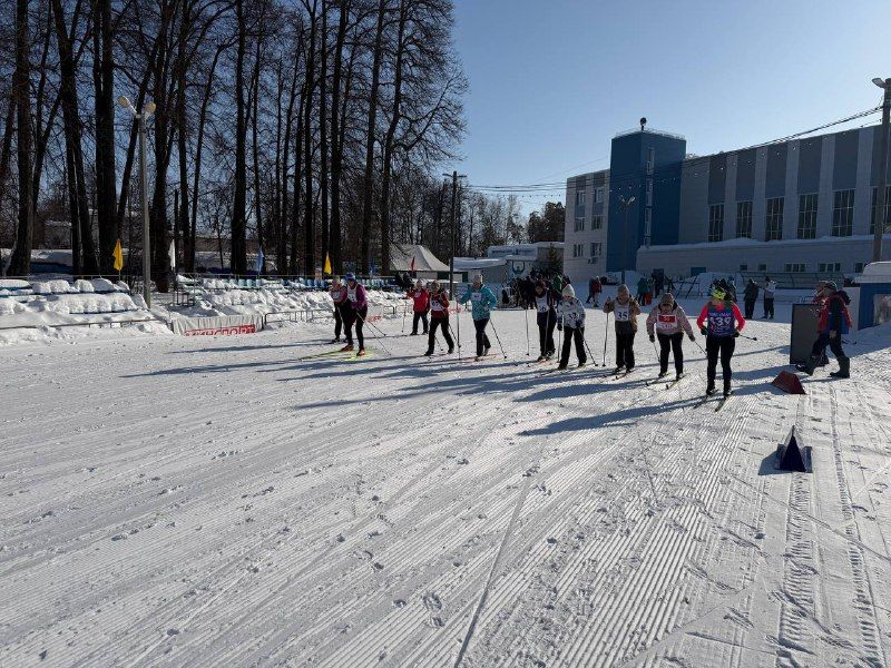Мәгариф хезмәткәрләре арасында чаңгы ярышлары буенча Спартакиада узды