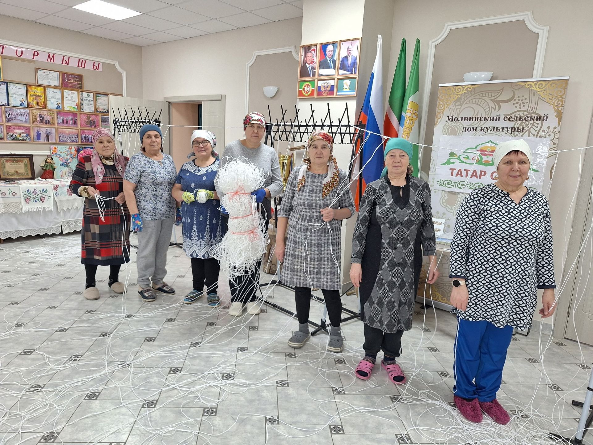 Мулла Иле мәдәният йортында МХОда катнашучы егетләр өчен дроннарга каршы саклау челтәрләре үрәләр
