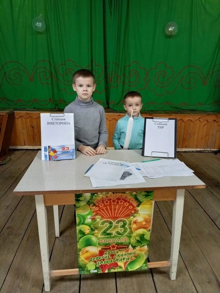 Карашәмдә үсеп килүче буынга Ватанны яклауның мөһимлеге турында сөйләделәр