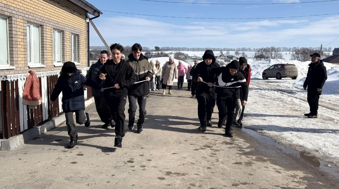 Күгәйдә «Карга боткасы»: балалар борынгы традицияләр белән танышкан
