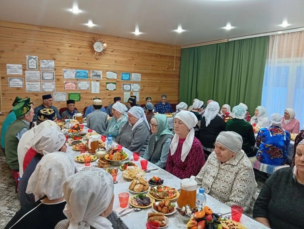 Олы Яке авылында ифтар мәҗлесе узды