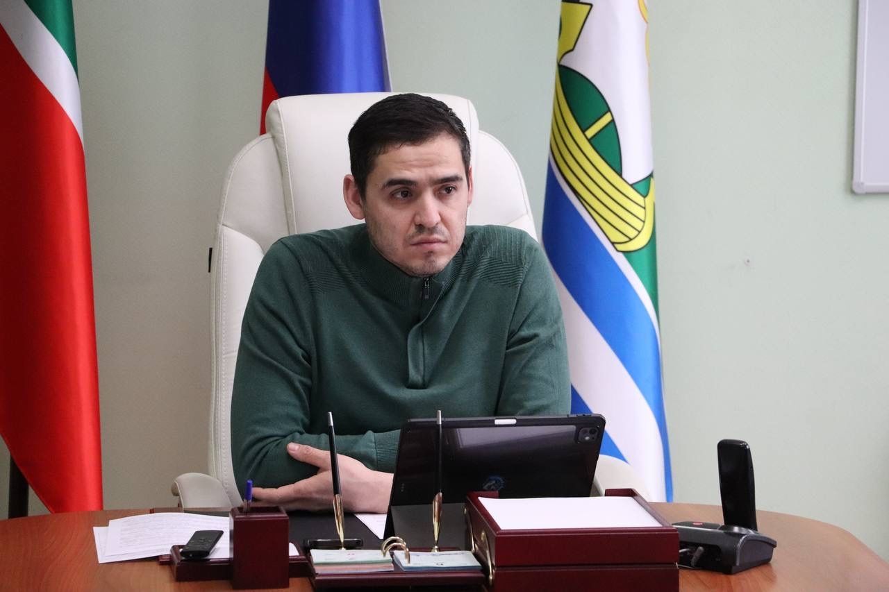 Яшел Үзәндә юл хәрәкәте иминлеге комиссиясе утырышы узды