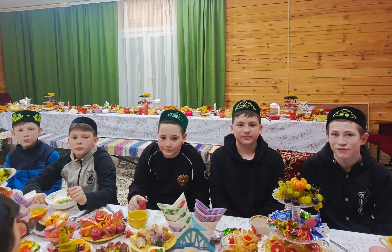 Олы Яке мәчетендә ифтар ашы узды
