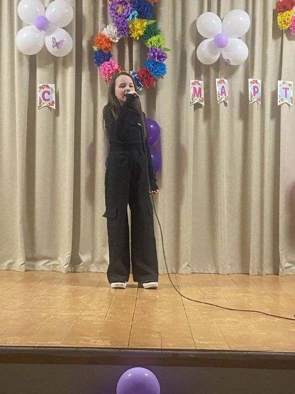 Уразлы авылы клубында 8 Март – Халыкара хатын-кызлар көне уңаеннан бәйрәм концерты узды