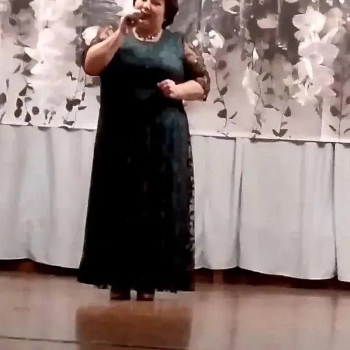 Тау Иле мәдәният йортында «Язлар ямьле Сезнең белән» дигән бәйрәм кичәсе узды