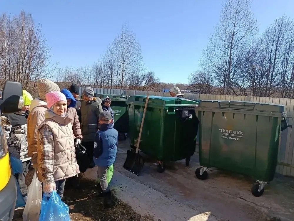 Бүген Олы Карагуҗа җирлегендә зур өмә оештырылды