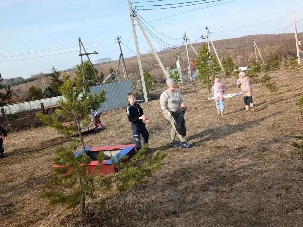 Бүген Олы Карагуҗа җирлегендә зур өмә оештырылды