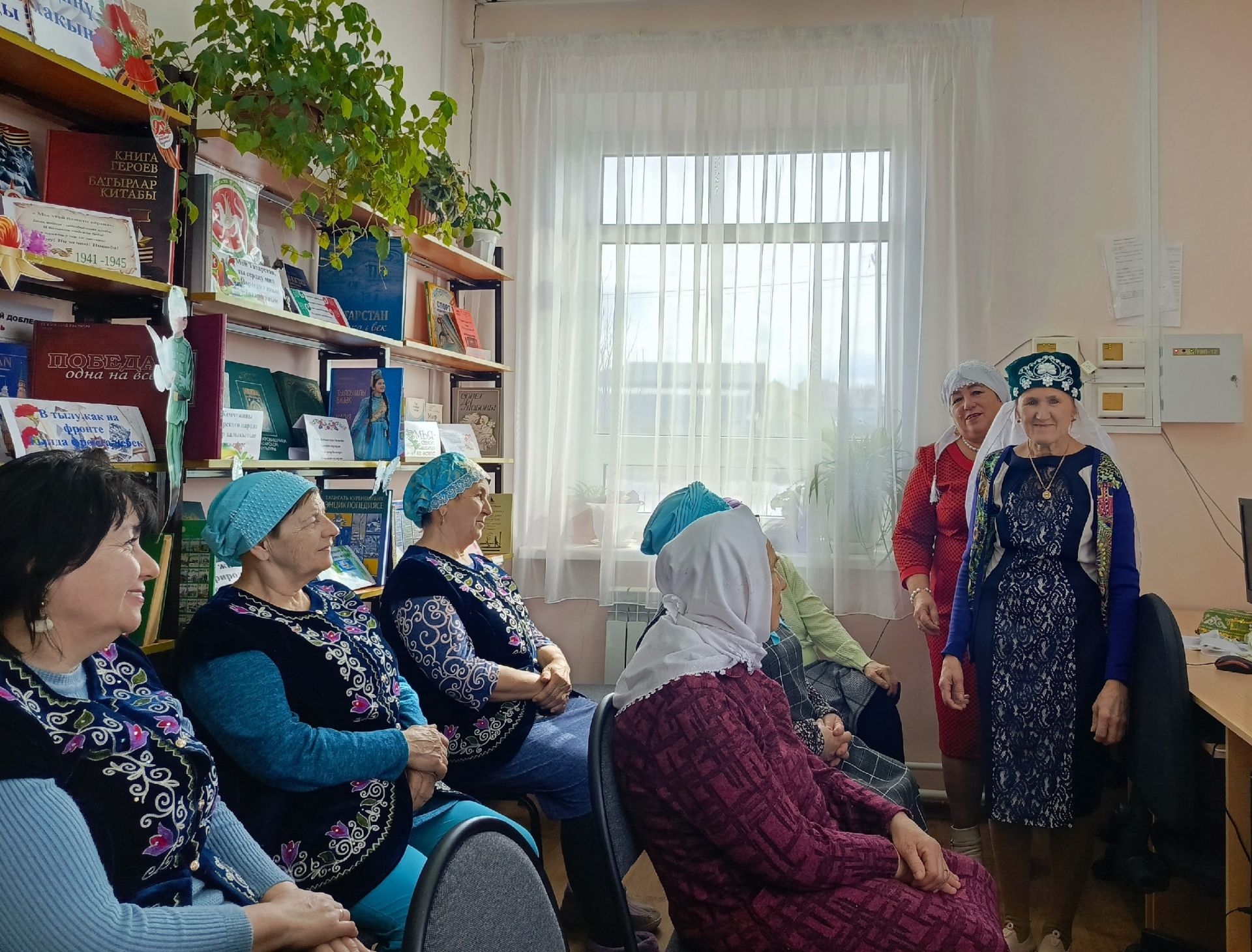 Үз кулыбыз белән калфак: Олы Яке мәдәният йортында осталык дәресе узды