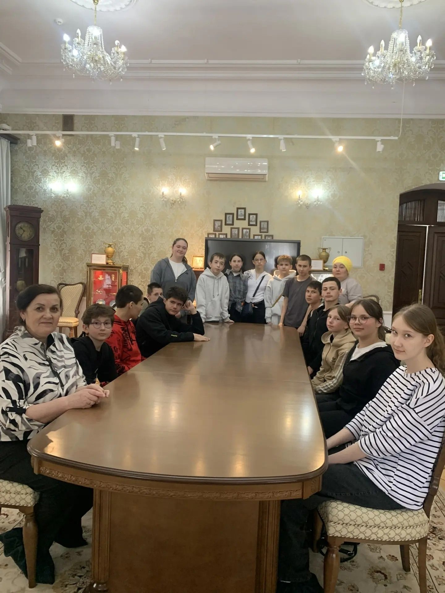«Казан безне көтә иде»: Норлат мәктәбе укучылары Татарстан башкаласына сәяхәт кылды