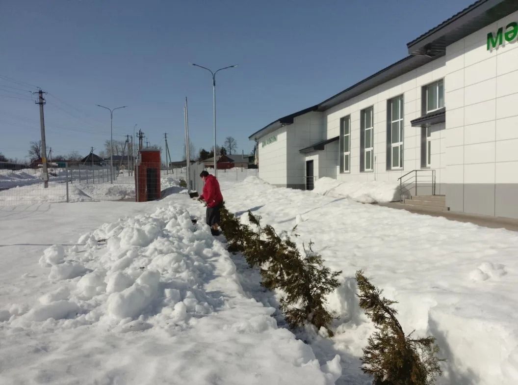 Олы Ачасыр мәдәният йорты территориясендә чәршәмбе өмәсе узды