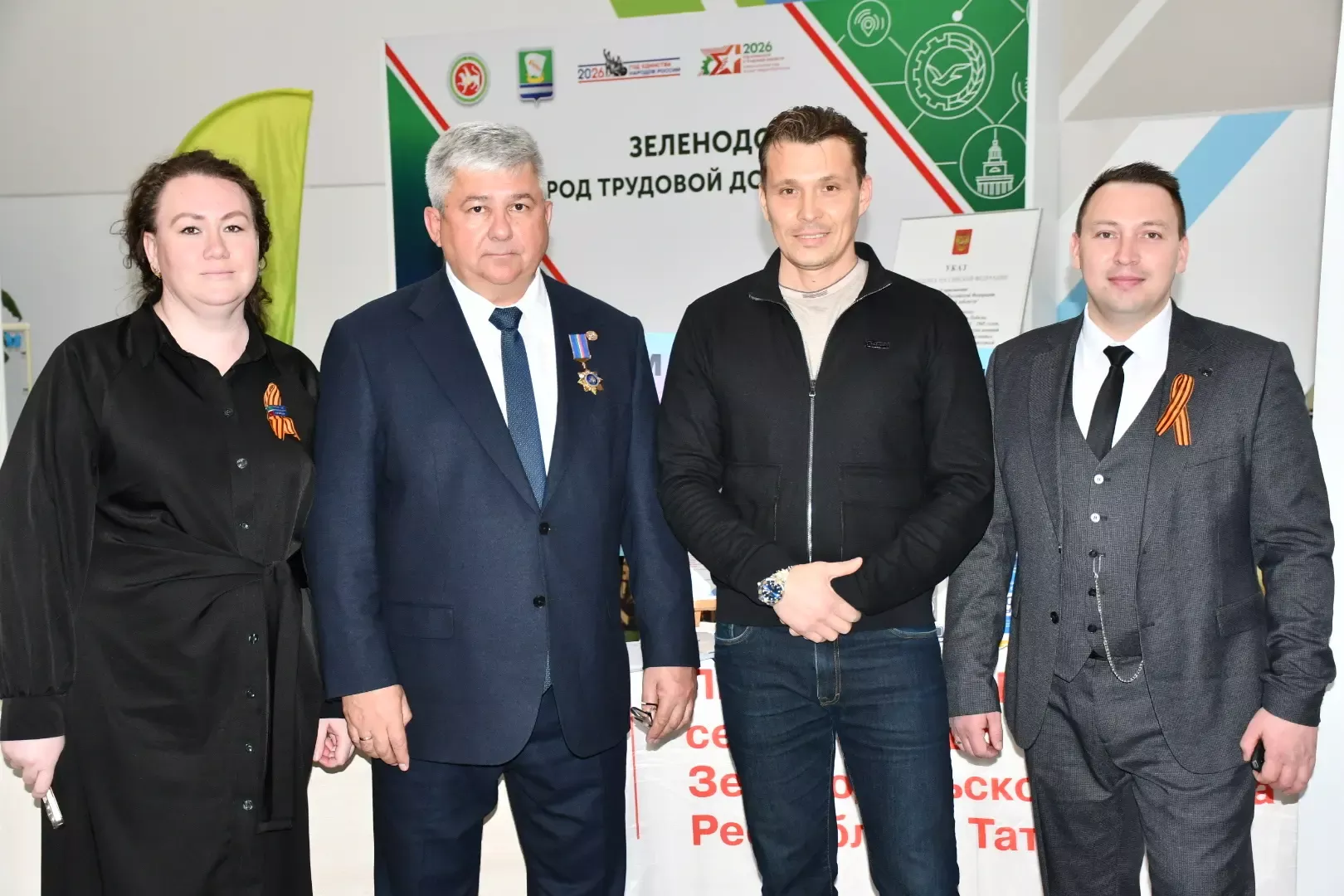 Яшел Үзәндә «Зурларча аралашу» уза: район башлыгы Михаил Афанасьев балалар белән ачык диалогка чыга