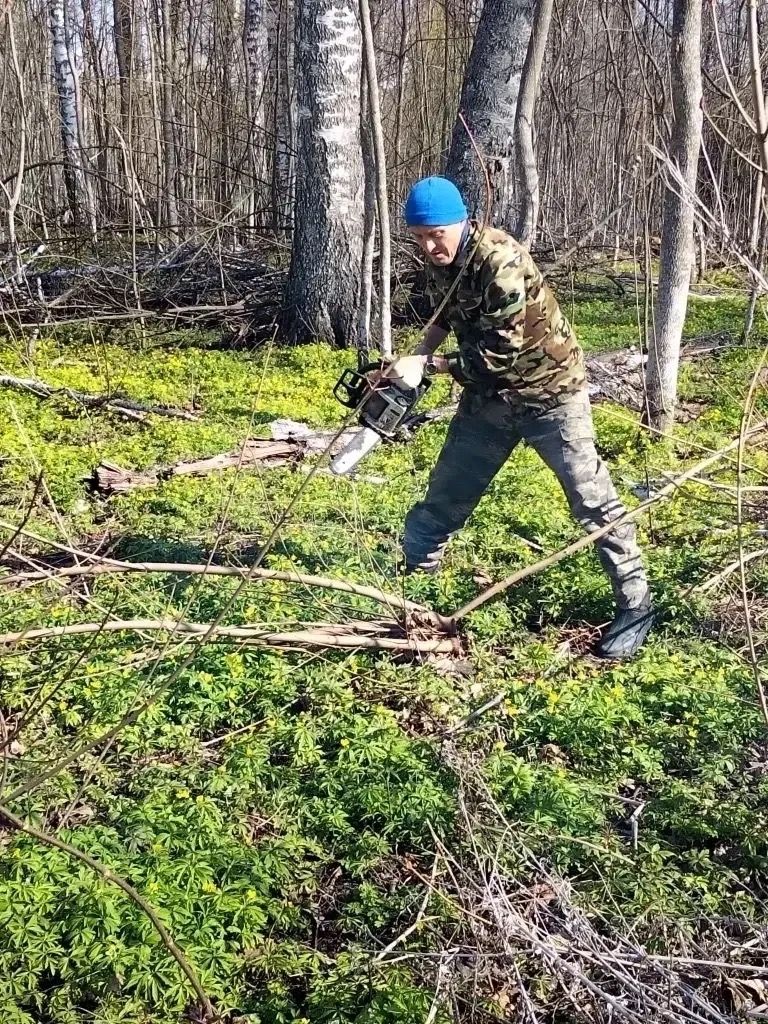Акъегет авылы халкы зиратта өмәгә чыкты