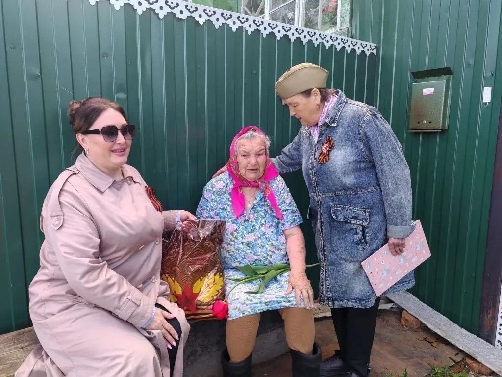 Бөек Җиңүнең 81 еллыгы: Олы Шырданда сугыш елы балаларын хөрмәтләделәр