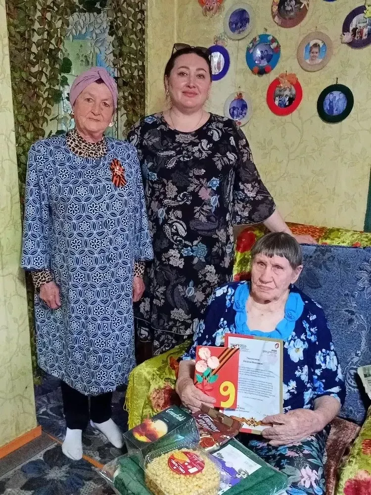 Галина Ивановнаны Бөек Җиңүнең 81 еллыгы белән тәбрик иттеләр
