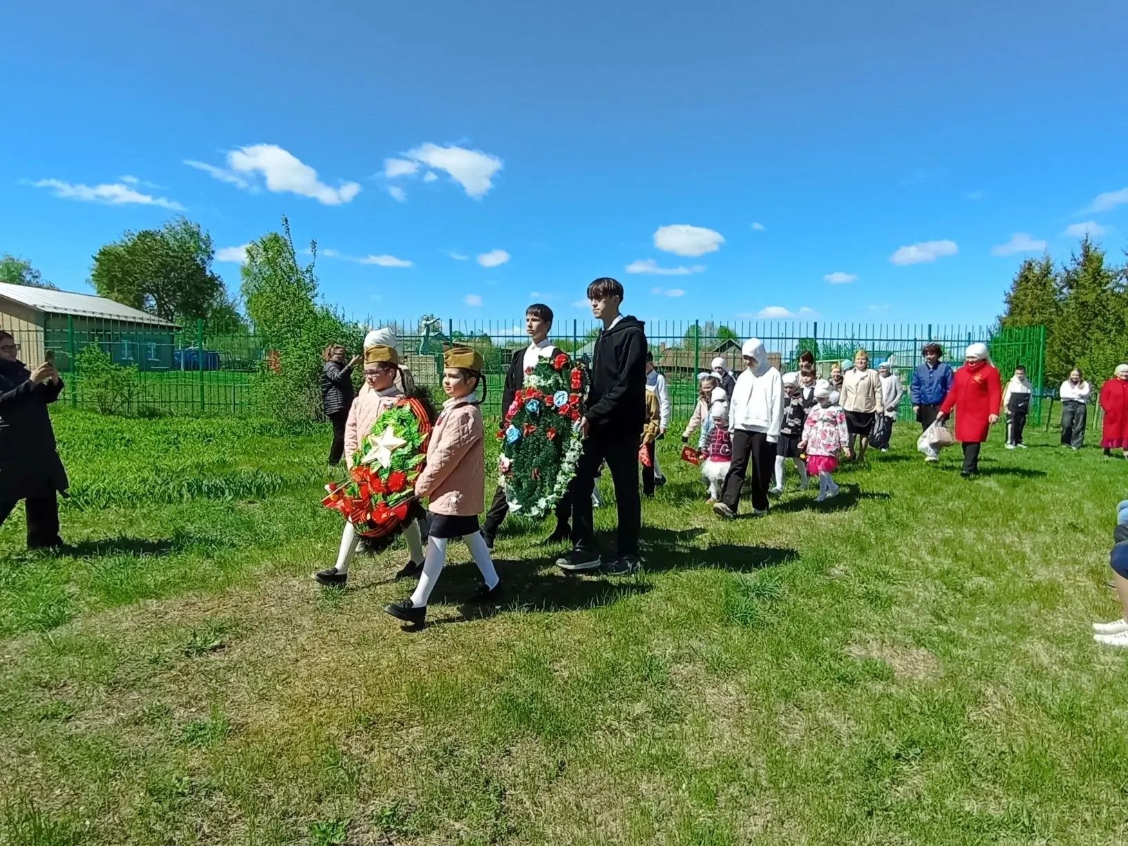 Бөек Җиңүнең 81 еллыгы: Күгәй авылында узган митинг хәтер һәм горурлык бәйрәменә әверелде