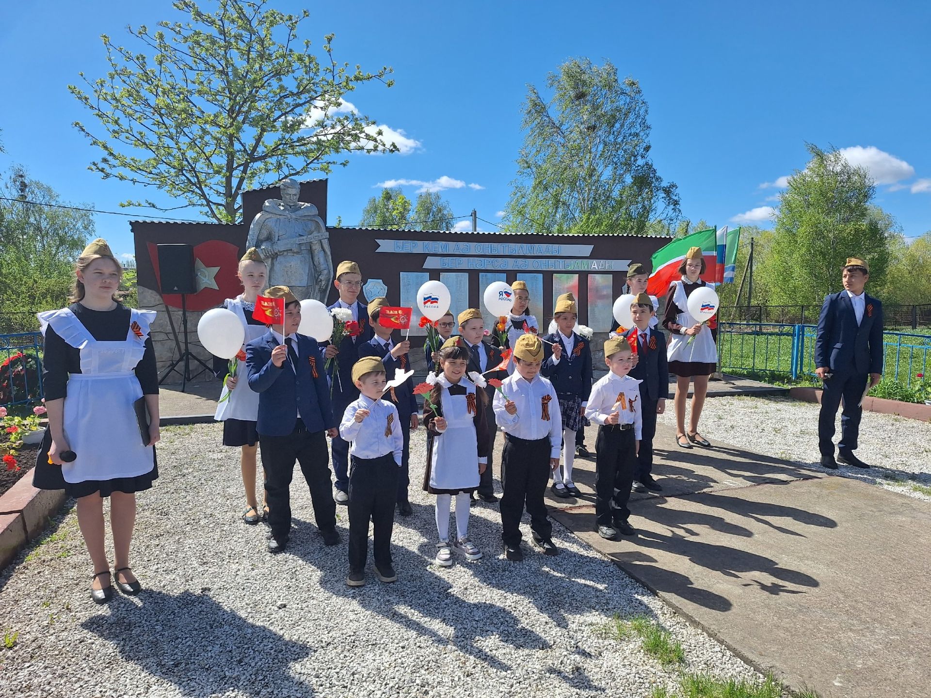 Мулла Иле авылында Бөек Җиңүнең 81 еллыгына митинг һәм концерт узды