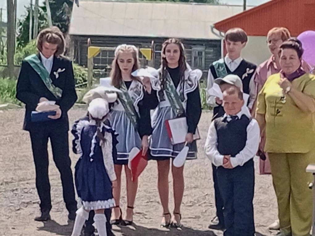 Татар Танае мәктәбендә соңгы кыңгырау чыңлады