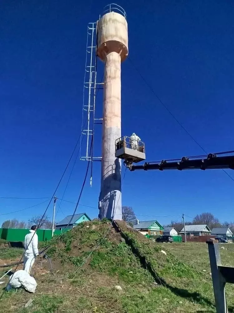 Кече Шырдан авылында су башнясын буядылар