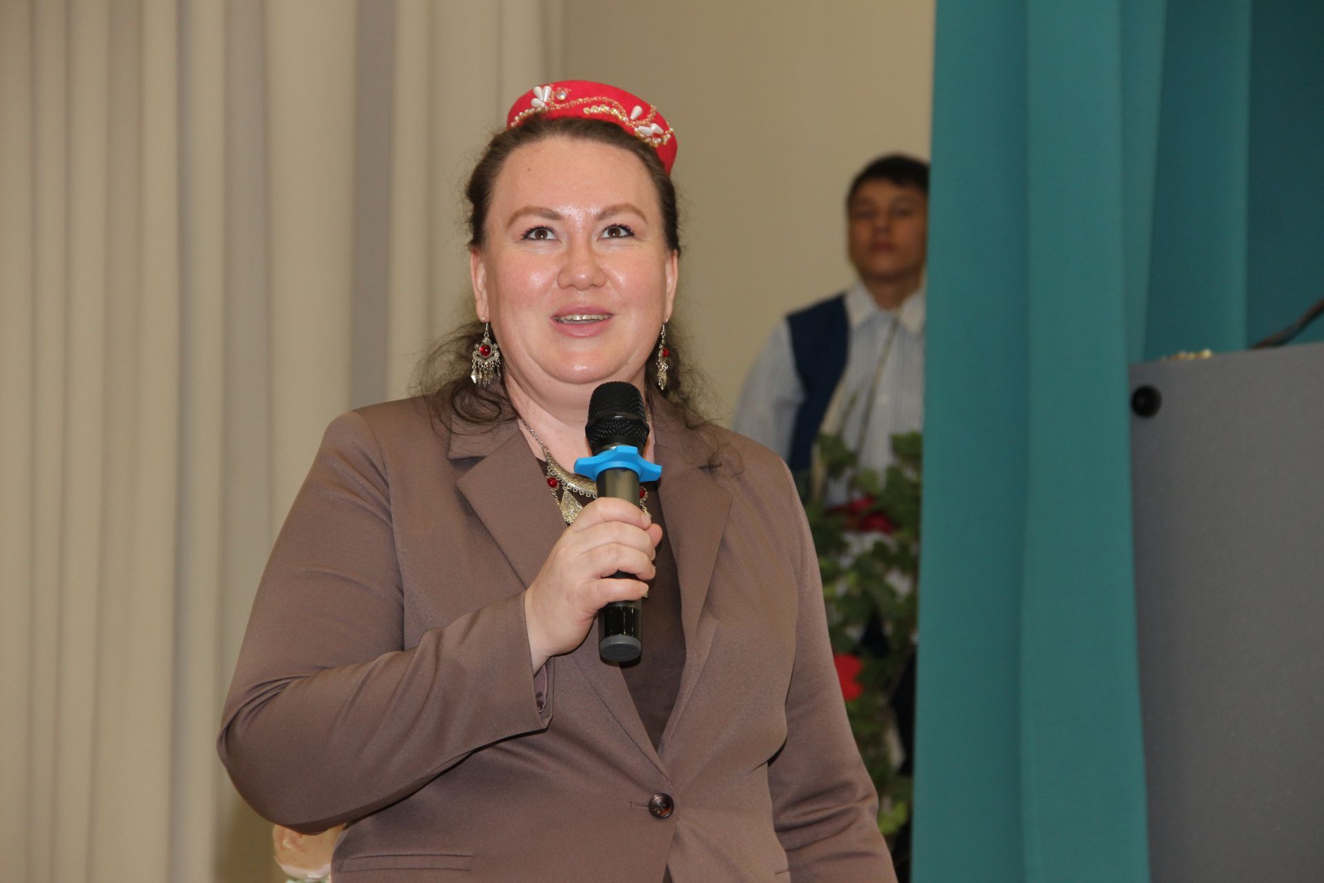 «Тукай безнең йөрәкләрдә»: Олы Ачасырда Г.Тукайның 140 еллыгы уңаеннан әдәби-музыкаль кичә узды