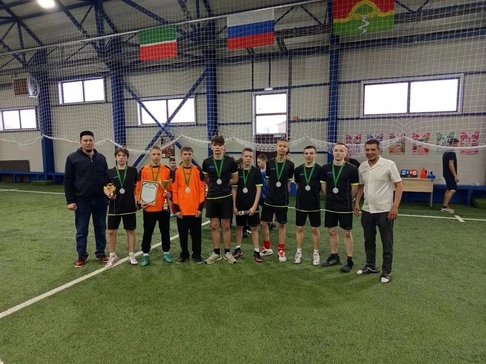 Норлат балалар йорты командасы — «Дуслык кубогы»нда икенче