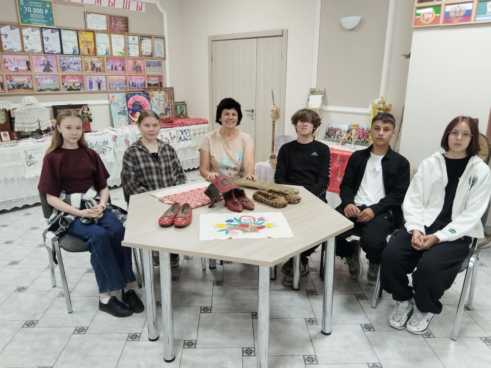 Мулла Иле мәдәният йортында «Һөнәрләр калейдоскобы» узды