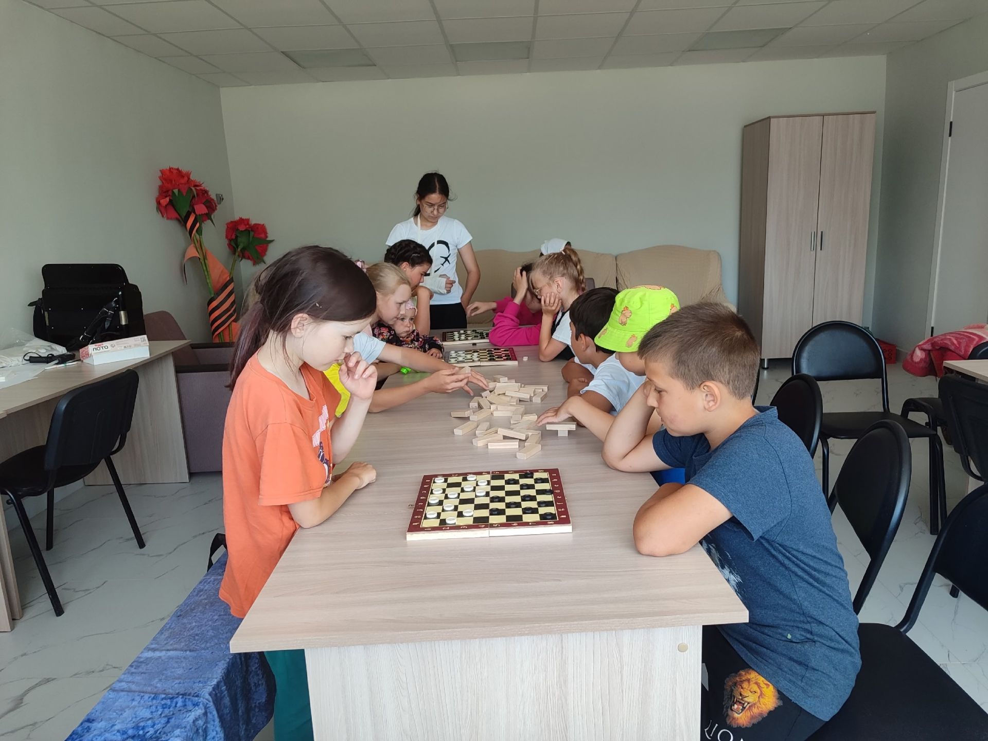 Бишнә мәдәният йортында балалар белән өстәл уеннары оештырылды