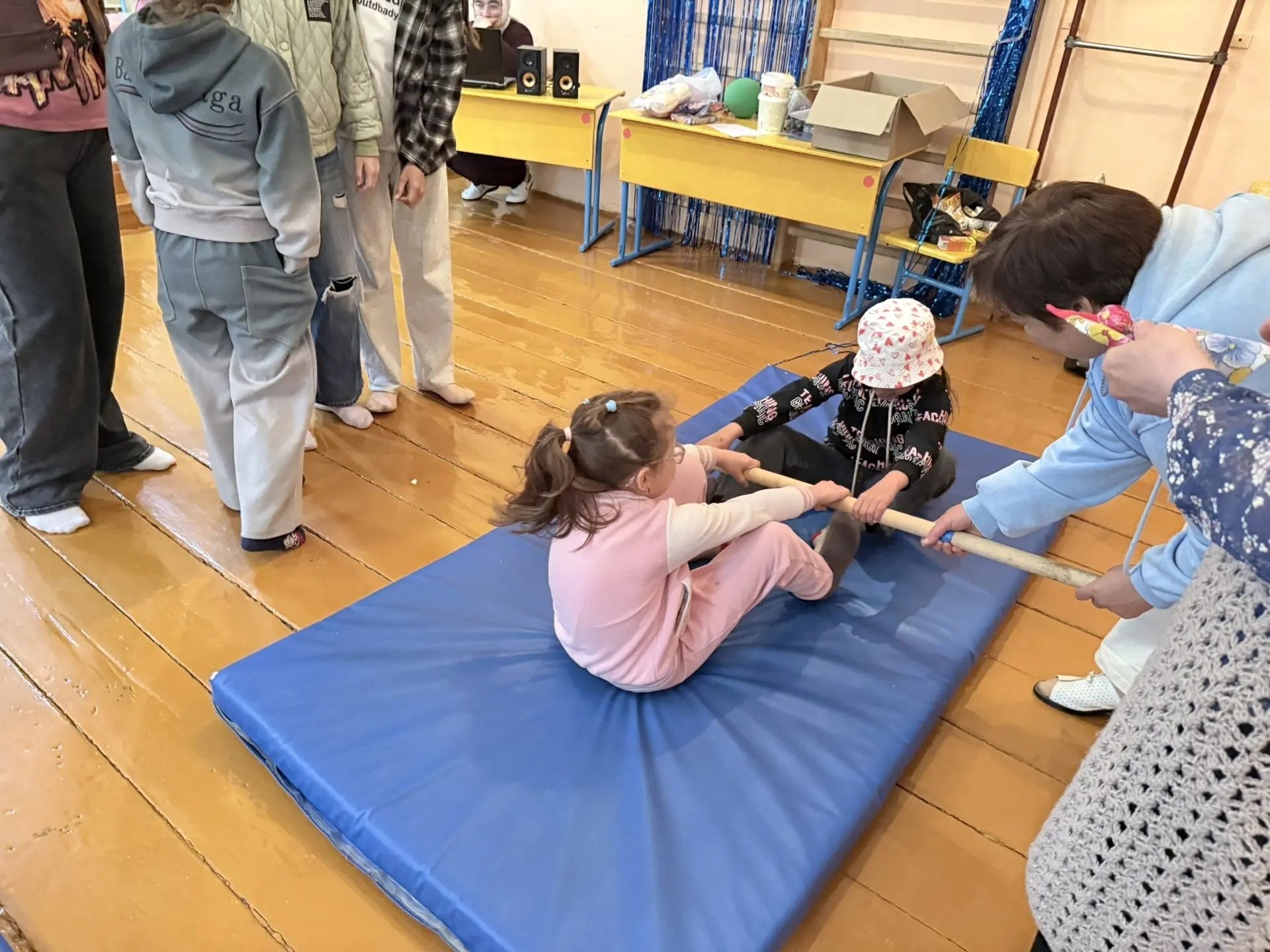 «Бар дөнья балалары бертигез» – Күгәйдә балалар Сабантуе уздырылды