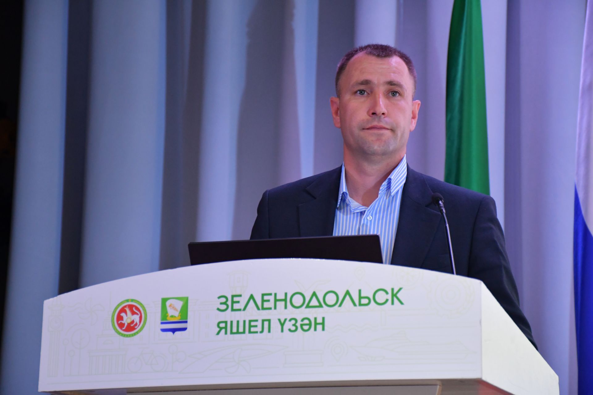Яшел Үзәндә сессия: хәвефсезлеккә аерым игътибар