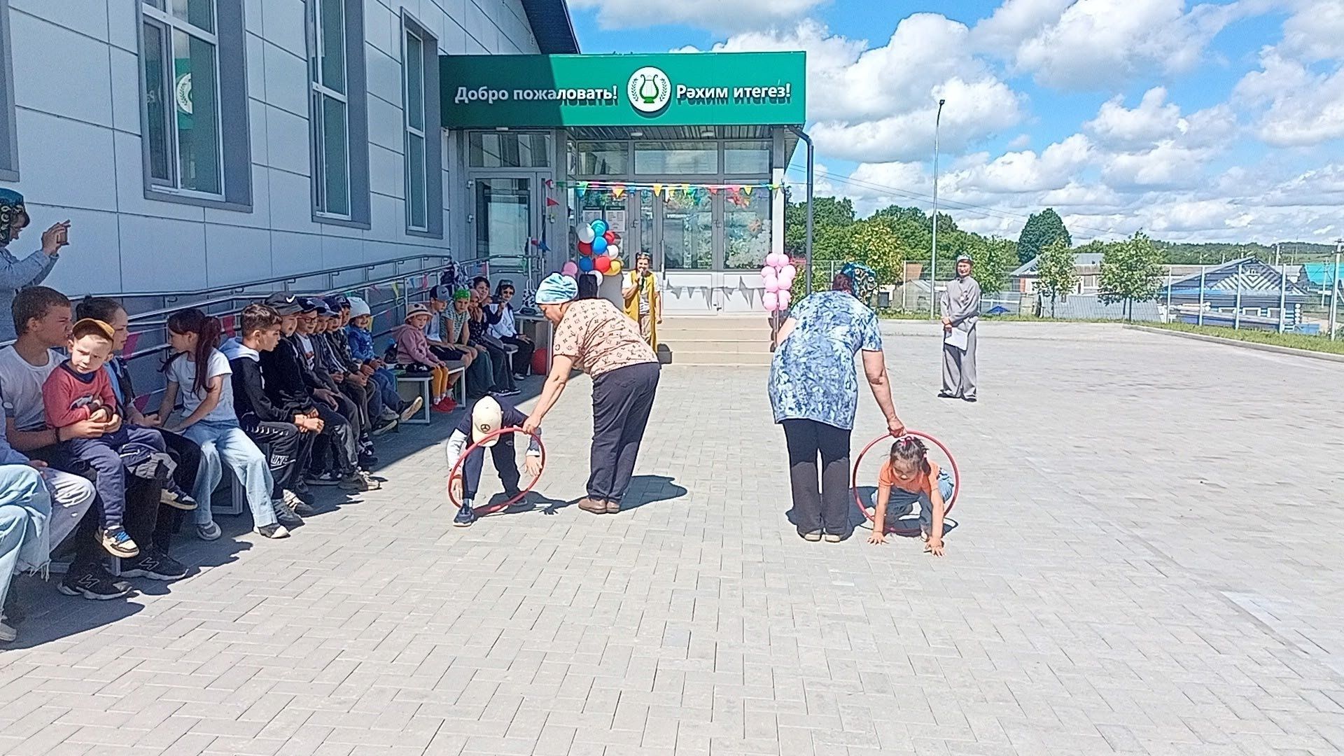 Олы Ачасыр мәдәният йортында Балаларны яклау көнендә матур бәйрәм булып узды