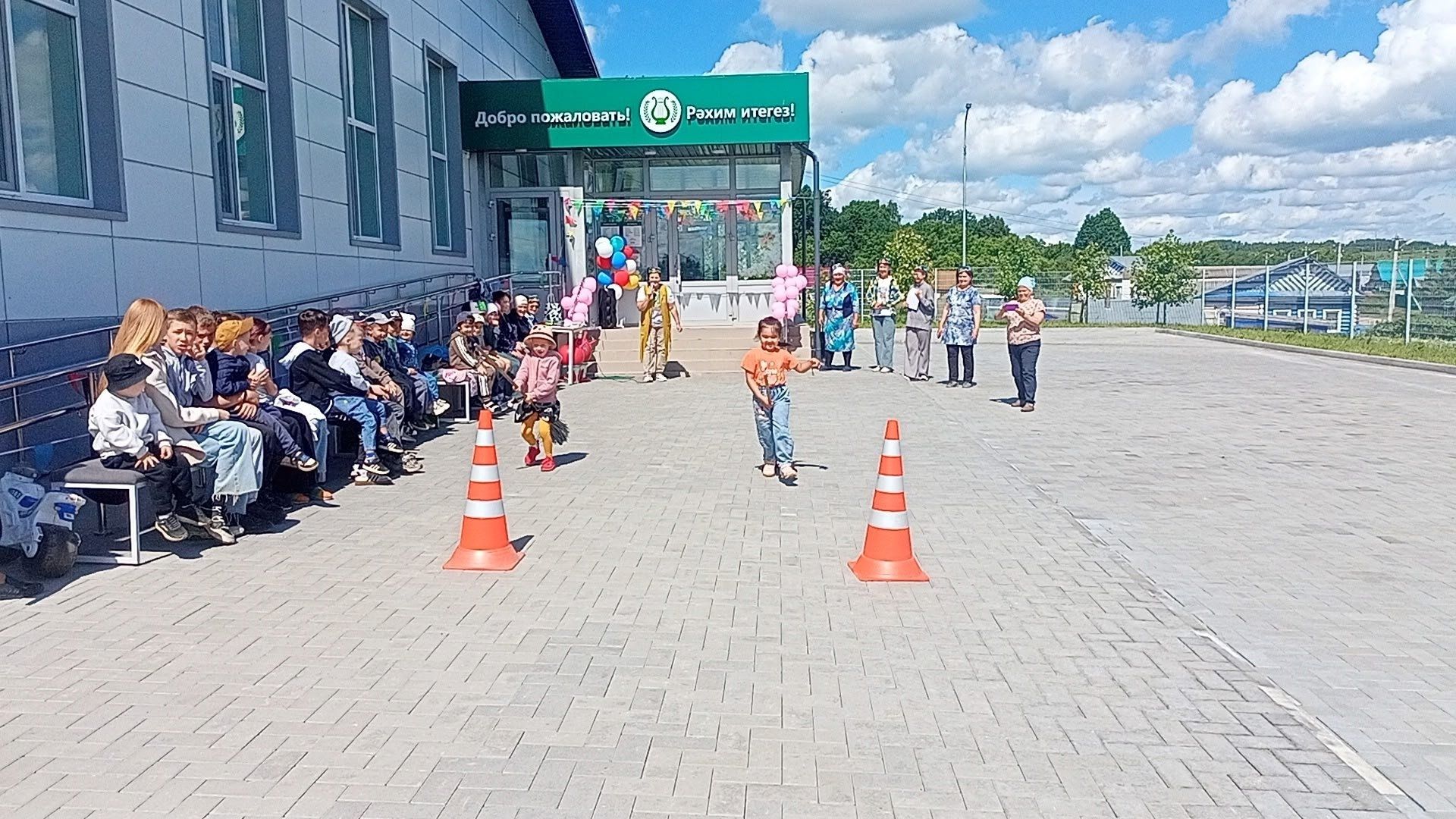 Олы Ачасыр мәдәният йортында Балаларны яклау көнендә матур бәйрәм булып узды