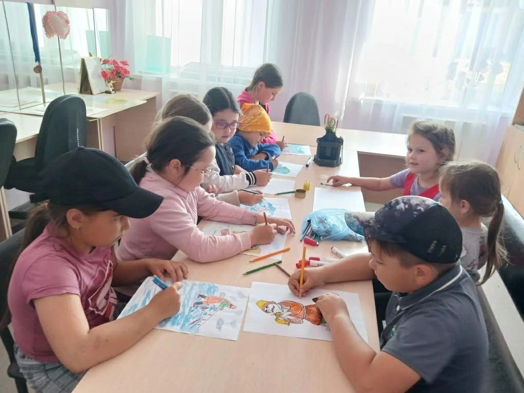 А.С. Пушкин әкиятләре буенча сәяхәт: Күгәйдә рәсем конкурсы узды