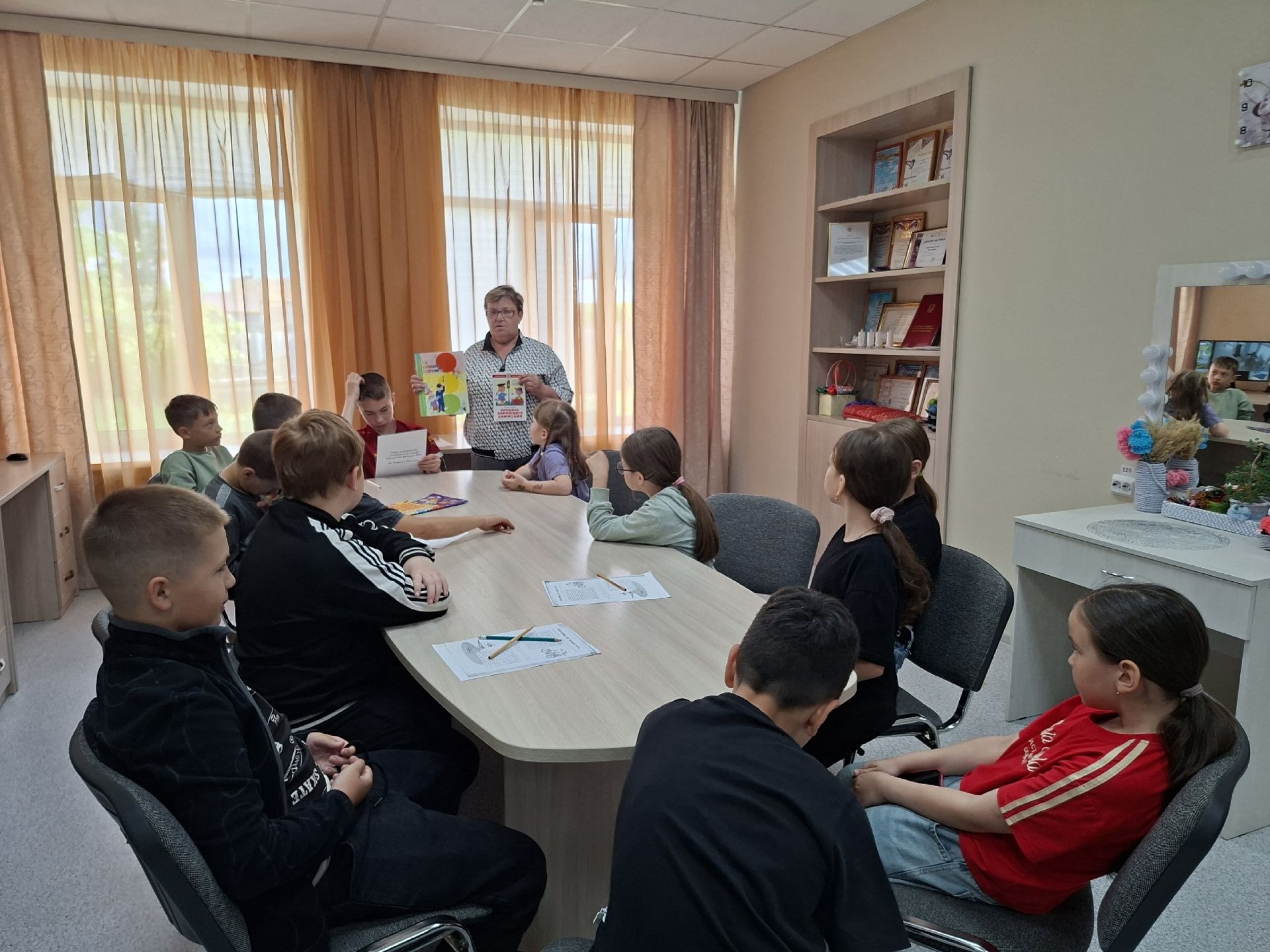 Җәй күңелле — куркынычсыз булса гына!: Татар Танае мәдәният йортында балалар өчен файдалы уен-әңгәмә узды