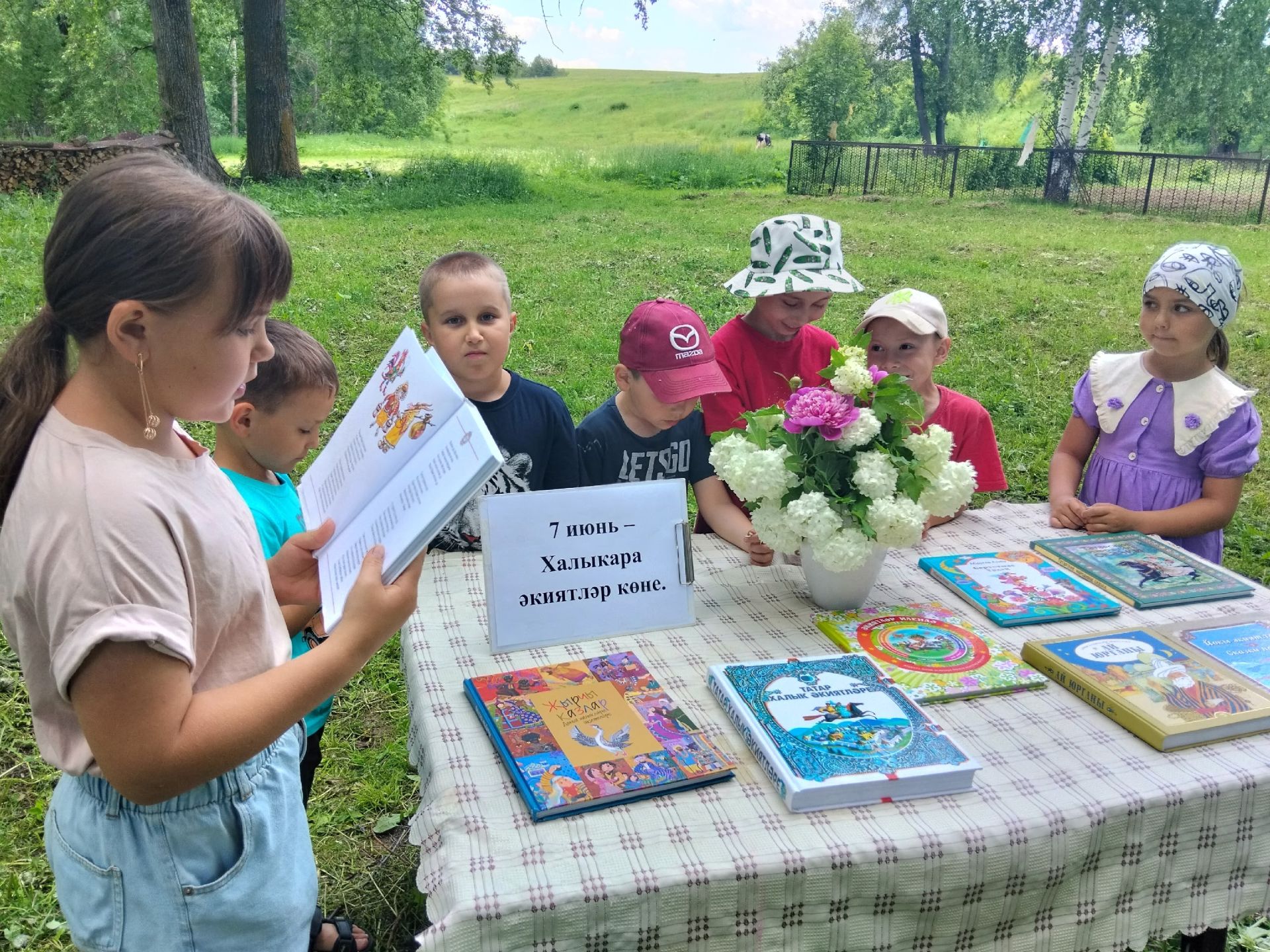 Халыкара әкиятләр көне: Акъегет авылында әкият дөньясына сәяхәт кылдылар