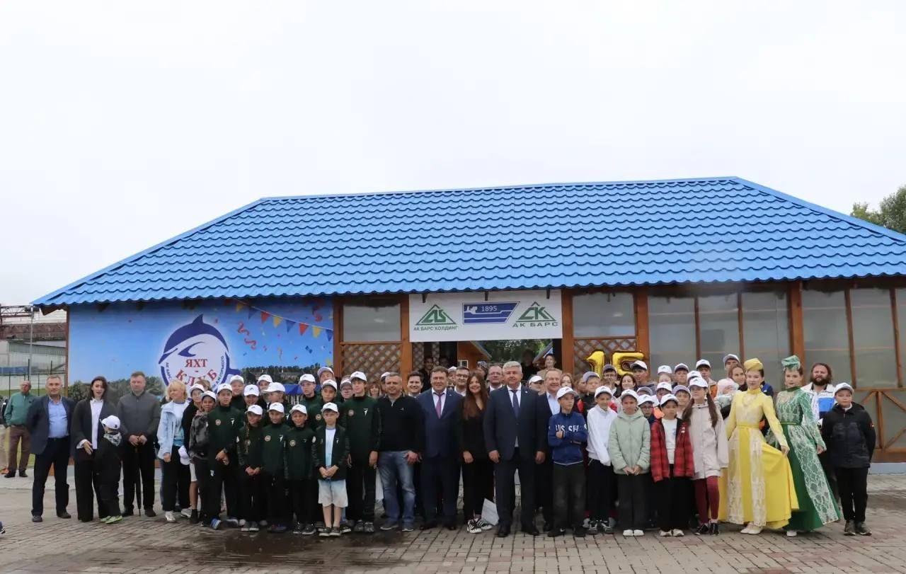 Корабль төзүчеләр шәһәре горурлыгы – «Дельфин» яхта клубына 15 ел