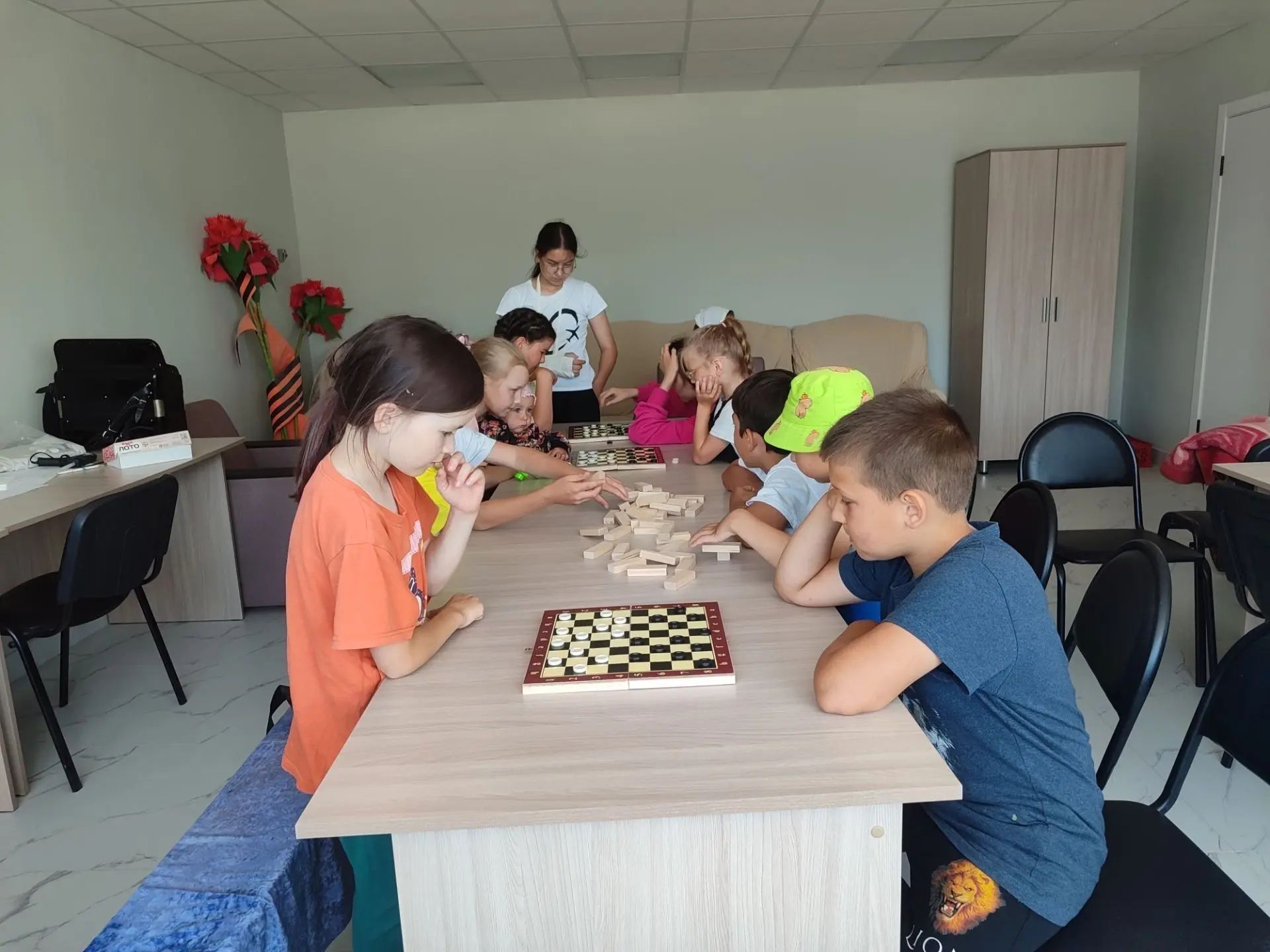 Бишнә авылы мәдәният йортында балалар һәм өлкәннәр өчен «Белая ладья» дип аталган өстәл уеннары кичәсе оештырылды