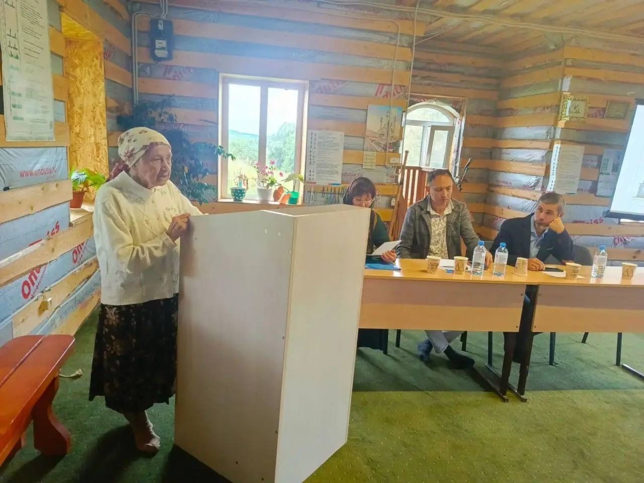 Уразлы авылында тарих фәне белгечләре катнашында»Яшел Үзән тарихы: тарих һәм бүгенге көн» дип аталган мөһим конференция узды