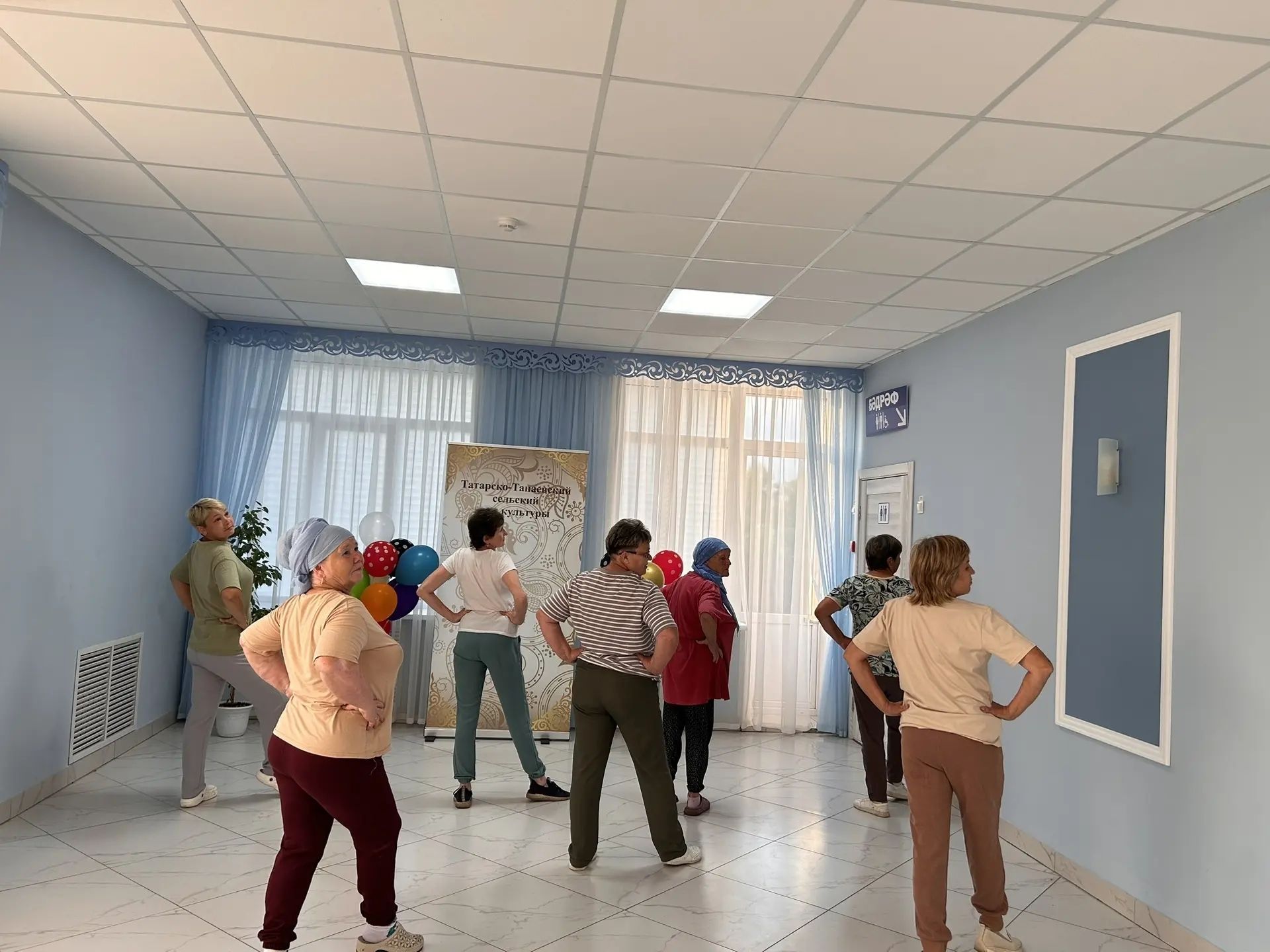 Татар Танае мәдәният йортында үзенчәлекле һәм күңелле шөгыль — сызыклы биюләр (линейные танцы) узды