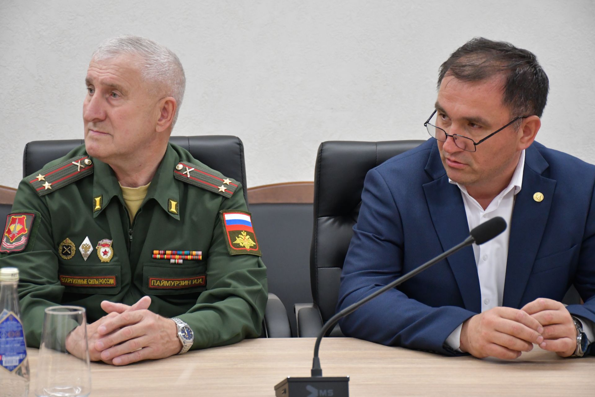 Михаил Афанасьев МХОда катнашучы якташыбыз Илнар Сабиров белән очрашты