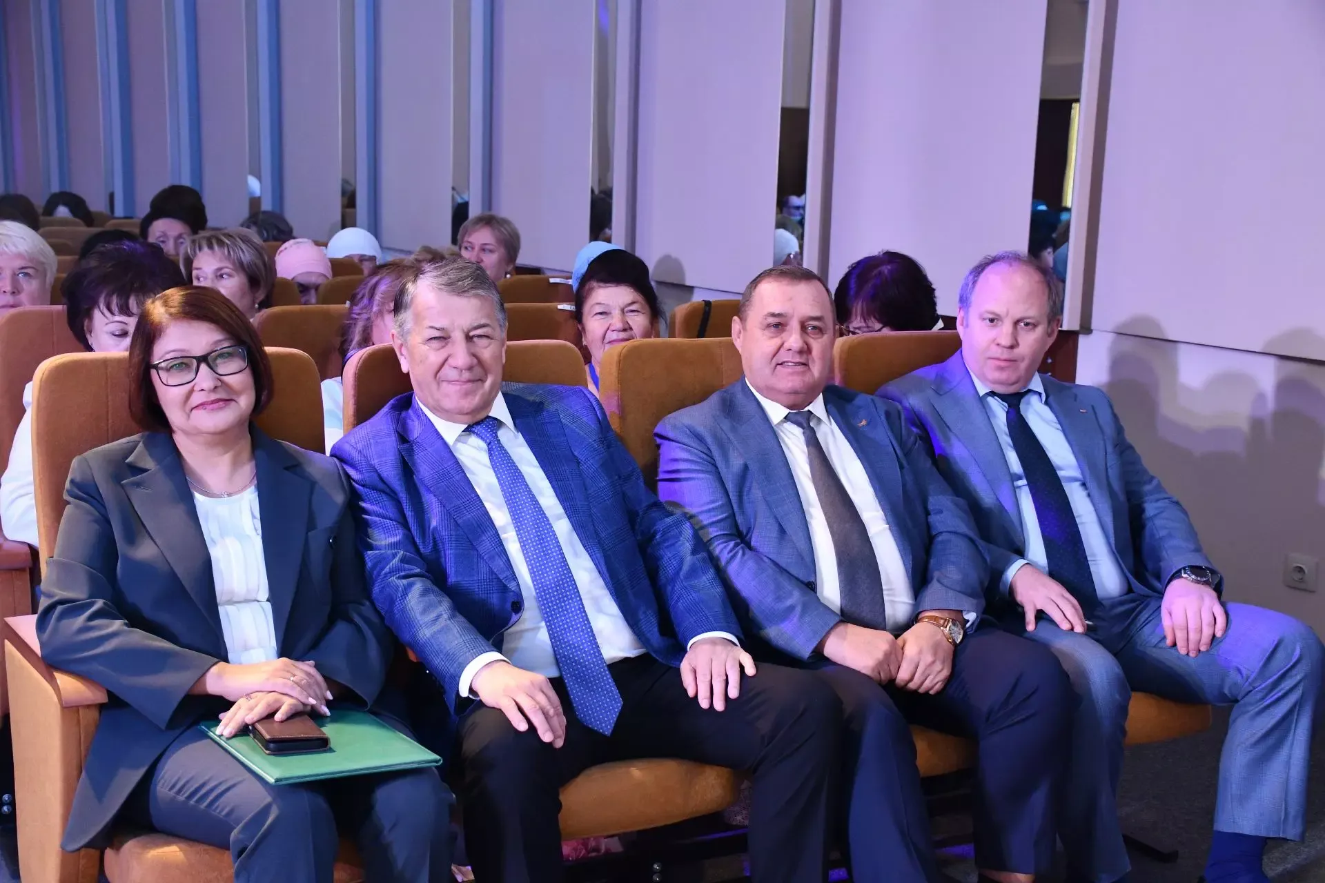 Бүген мәгариф һәм фән хезмәткәрләренең август киңәшмәсе узды
