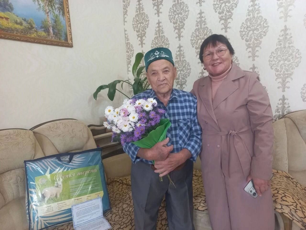 Озын гомерле әби-бабайларыбыз — авылның горурлыгы, яшь буын өчен сабырлык һәм ныклык үрнәге