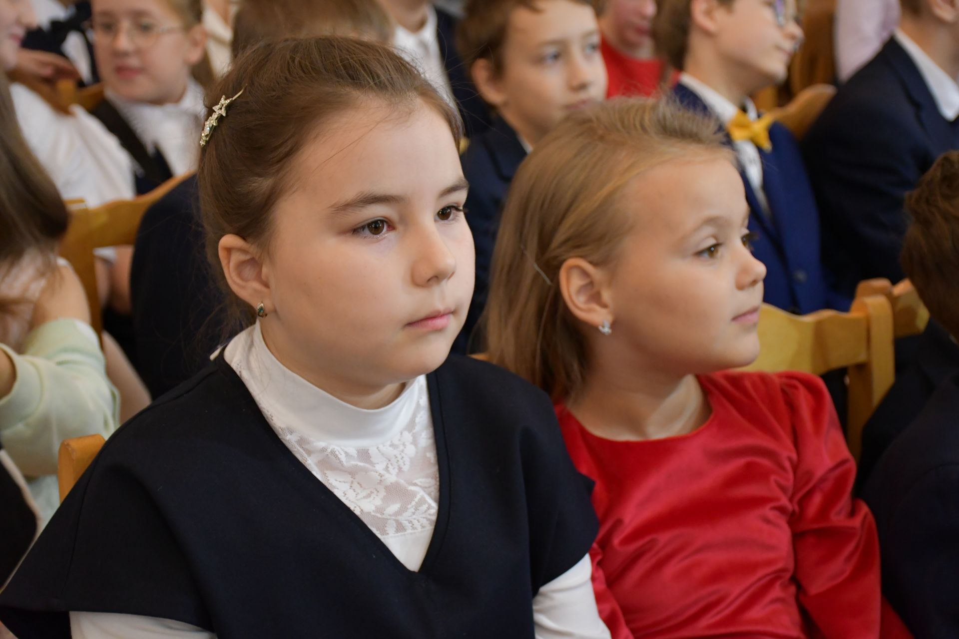3нче гимназиядә «Очей очарование» дип исемләнгән төбәгара әдәби бәйге