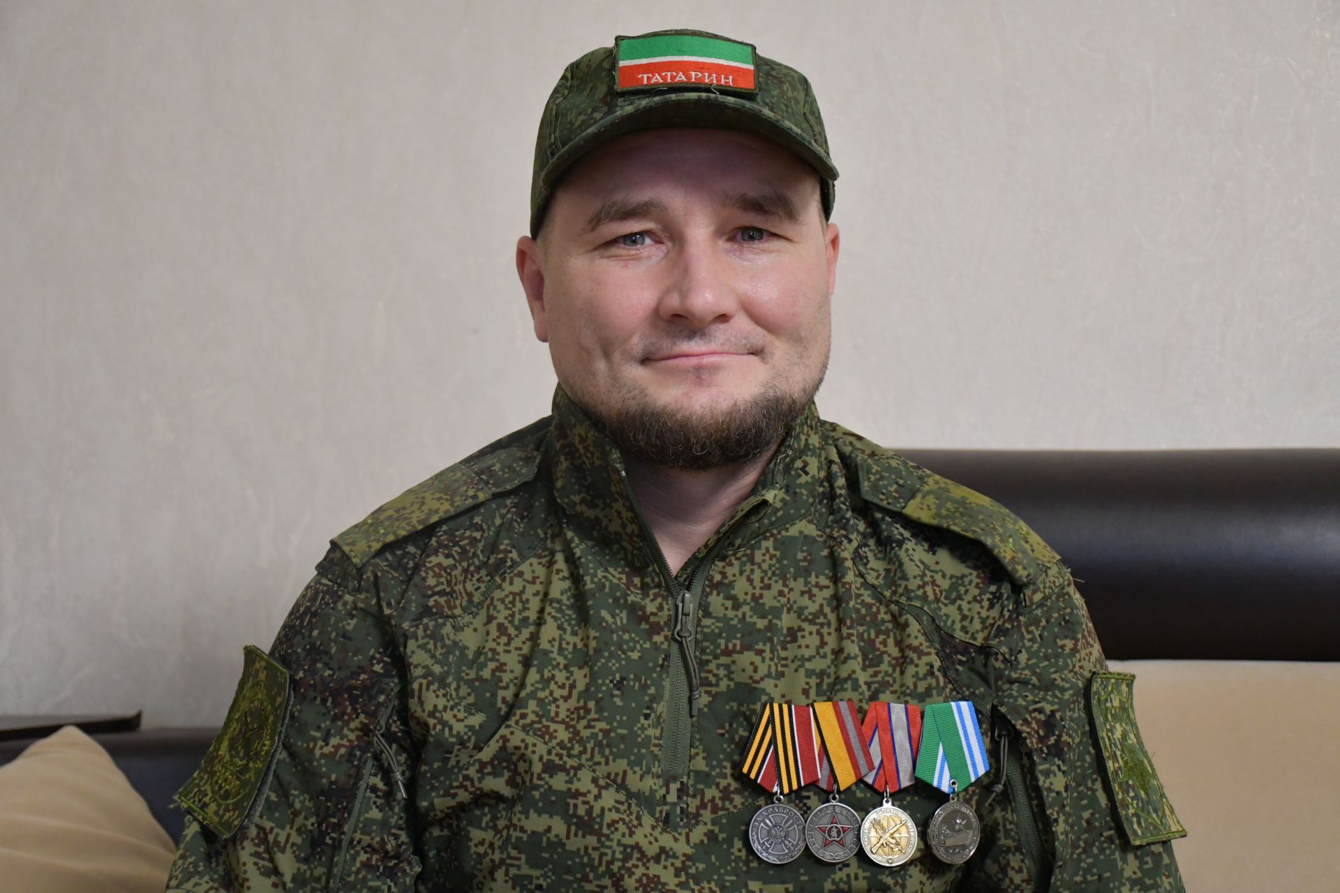 Яшел Үзән егете, МХОда катнашучы Руслан Сибгатуллин белән очрашу